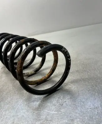 Audi A4 S4 B5 8D Rear coil spring 67g567
