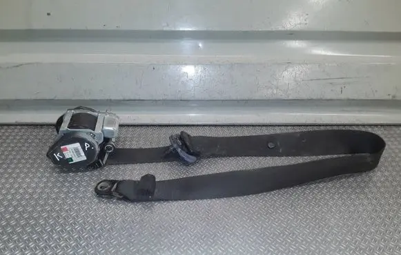 Mitsubishi Colt Front seatbelt 7000A310XA