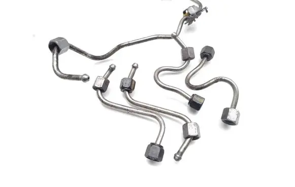 Ford Mondeo MK V Fuel injector supply line/pipe 