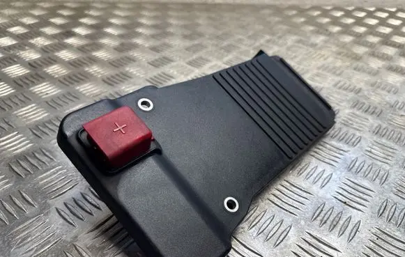 Volvo XC90 Battery box tray cover/lid 31479622