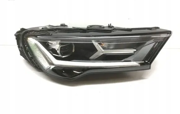 Audi Q7 4M Headlight/headlamp 4M0941012C
