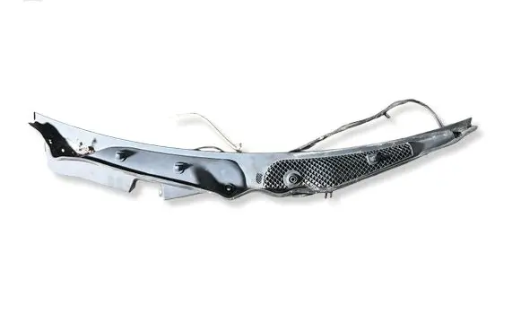 Mercedes-Benz E W212 Wiper trim A2128301313