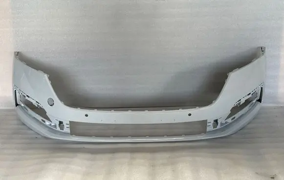 Skoda Octavia Mk4 Front bumper 5E3807221