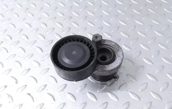 Mercedes-Benz A W177 Generator/alternator belt tensioner 117504048R