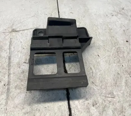 Mercedes-Benz Sprinter W906 Front bumper mounting bracket A9068850263