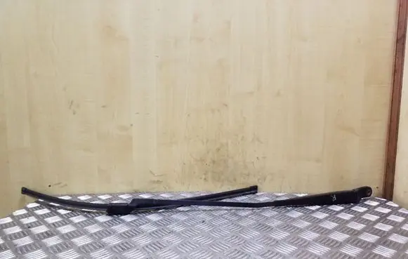 Peugeot 5008 Front wiper blade arm 9672059680