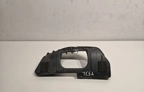 Lexus RX 330 - 350 - 400H Fog light bracket 5212648030