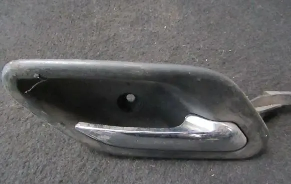 BMW 5 E39 Rear door interior handle 8226050