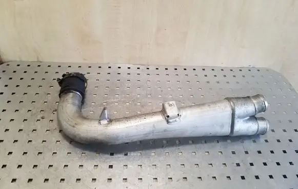 Audi Q7 4L Intercooler hose/pipe 7L6145945C