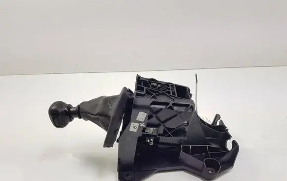 Peugeot Partner Gear shifter/selector 9814653080