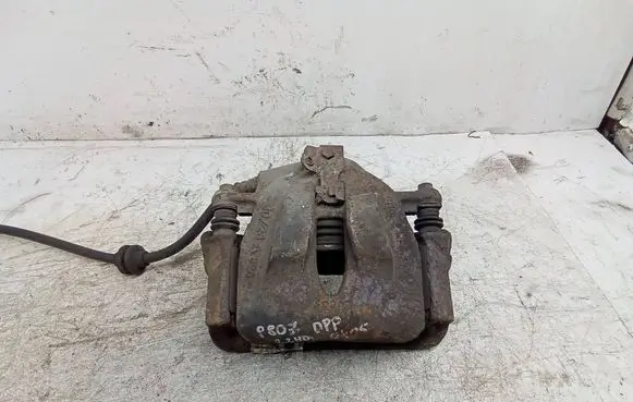 Peugeot 807 Front brake caliper