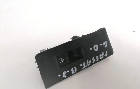 Volkswagen PASSAT B7 Electric window control switch 3AA868398