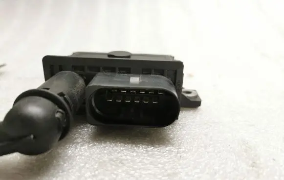 BMW X1 E84 Glow plug pre-heat relay 780120003