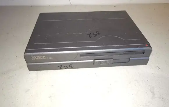 Toyota Avensis T250 CD/DVD changer 0866200880