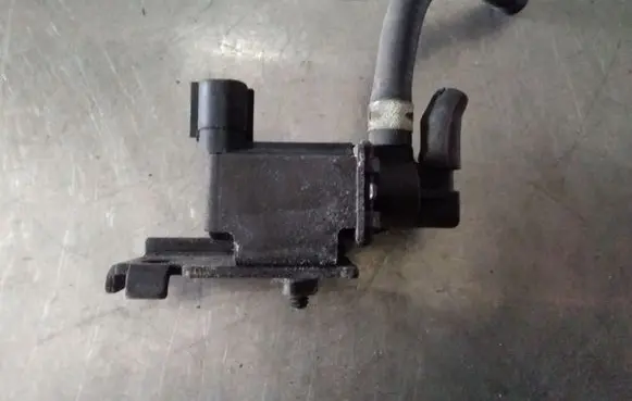 KIA Sorento Turbo solenoid valve 3946002360