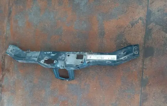 Mercedes-Benz C W202 Top upper radiator support slam panel