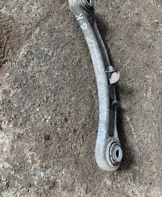 Audi Q7 4L Rear upper control arm/wishbone