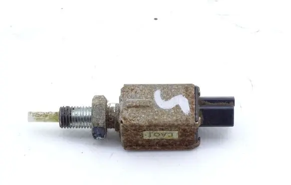 Clutch pedal sensor