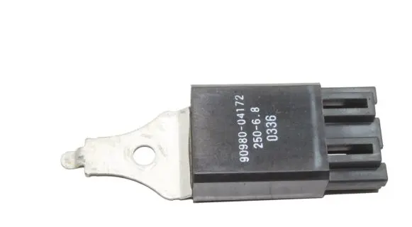Lexus RX 450H Other relay 9098004172
