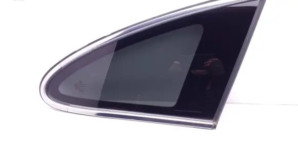 Honda CR-V Rear side window 43R006723 DOT24M101AS3
