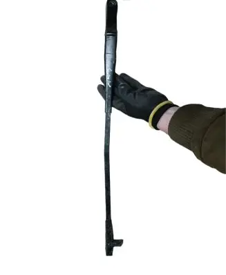 Volkswagen Golf Plus Front wiper blade arm