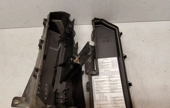 Volvo S60 Fuse box set 9494211 9494440 9494210