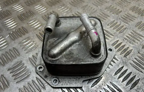 Mazda 6 Engine oil radiator 