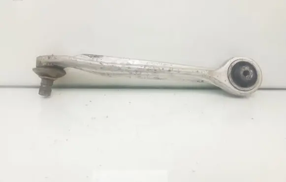 Volkswagen PASSAT B5.5 Front control arm