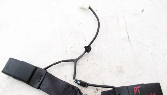 Suzuki SX4 S-Cross Rear seatbelt buckle 1056783