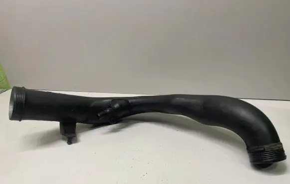 Volvo XC60 Intercooler hose/pipe 31261717 72109999