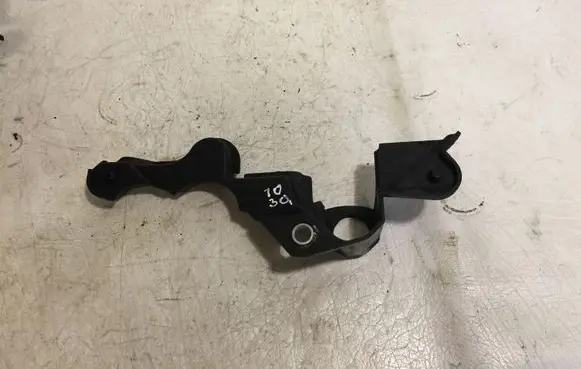Ford Mondeo MK IV Other engine bay part 7692110046B