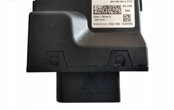 Audi A4 S4 B9 Fuel injection pump control unit/module 8W0906093A