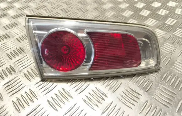 Mazda 2 Tailgate rear/tail lights 982091