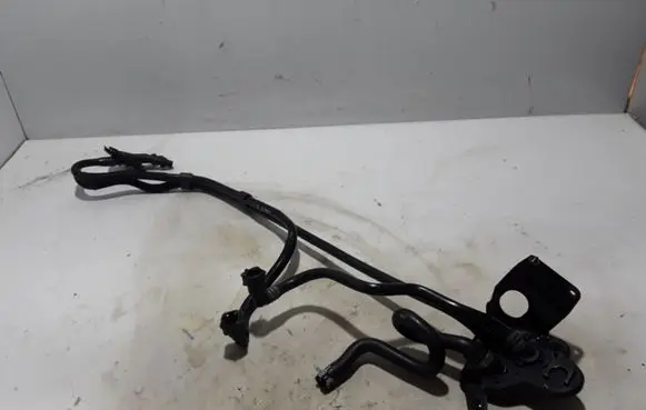 Volvo XC90 Engine coolant pipe/hose 32278431