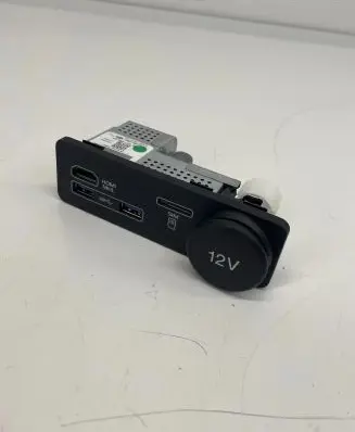 Jaguar F-Pace USB socket connector Fw9319e110ac