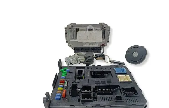 Citroen C4 I Engine ECU kit and lock set 9644692380 9658158780 9649781080