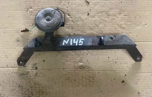 Nissan Juke I F15 Horn signal