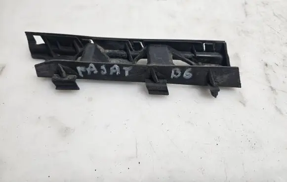 Volkswagen PASSAT B6 Front bumper mounting bracket 3C0807184