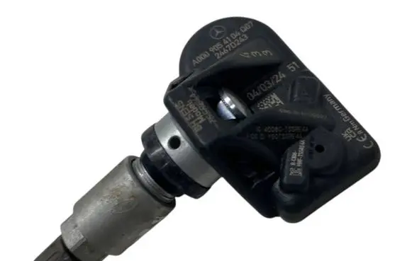 Mercedes-Benz E W213 Tire pressure sensor A0009054104