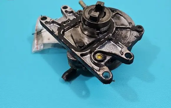Opel Astra G Vacuum pump 9053139 IMPRK1517809