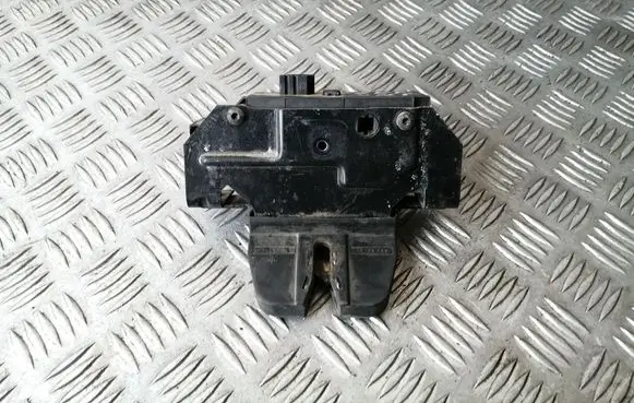 Opel Vectra C Tailgate/trunk/boot lock/catch/latch 13185566 495072894