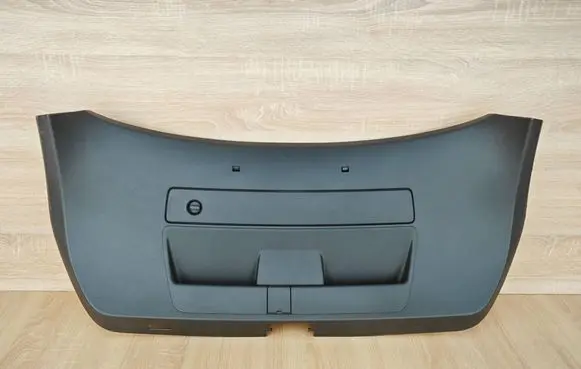 Audi A7 S7 4G Tailgate trim 4G8867979A