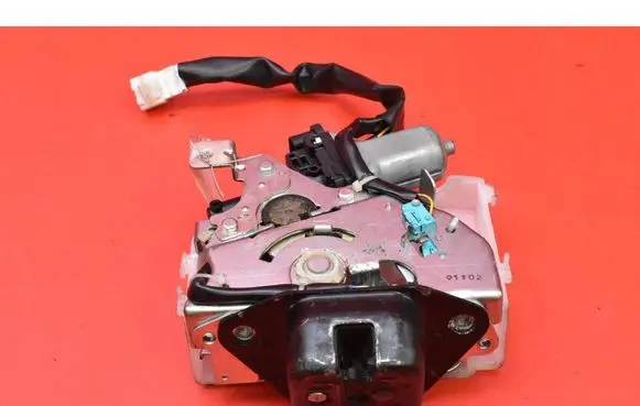 Honda Accord Tailgate/trunk/boot lock/catch/latch D76-61372-C