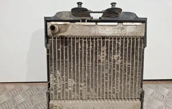 BMW 5 F10 F11 Optional radiator 99000956 20180028 37374661