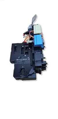 Mercedes-Benz C W204 Fuse module 5DK00922558 2049001202 2045459032