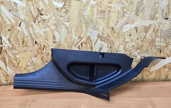 Volvo V40 Rear sill trim cover 31403180
