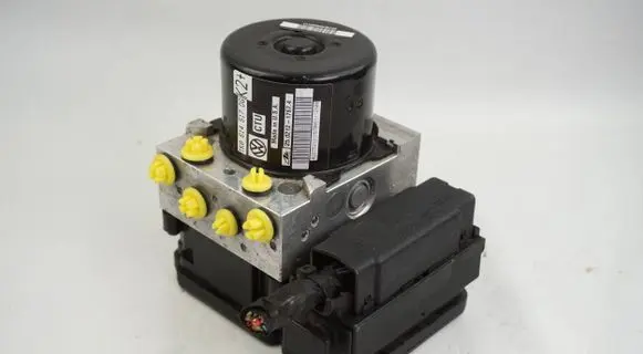 Volkswagen Golf VI ABS Pump 1K0614517DG 1K0907379BJ