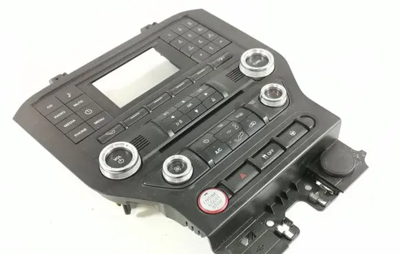 Ford Mustang VI Climate control unit JR3T18E243AE