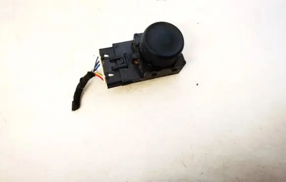 Opel Insignia A Seat control switch 13285104