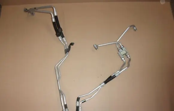 Alfa Romeo Giulia Gearbox oil cooler pipe/hose 50536783